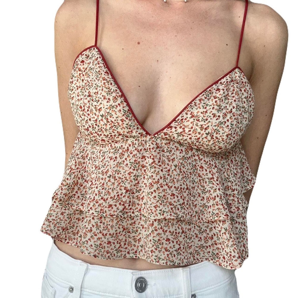 Dress Forum Cropped Ruffle Camisole in Ditsy Floral, size Medium